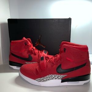 Nike Air Jordan Legacy Red White Toro